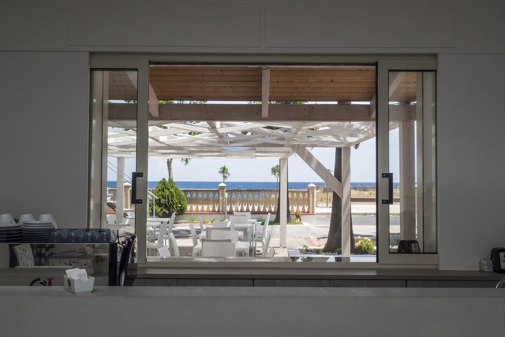 Holiday Affittacamere Corigliano Calabro Exterior foto