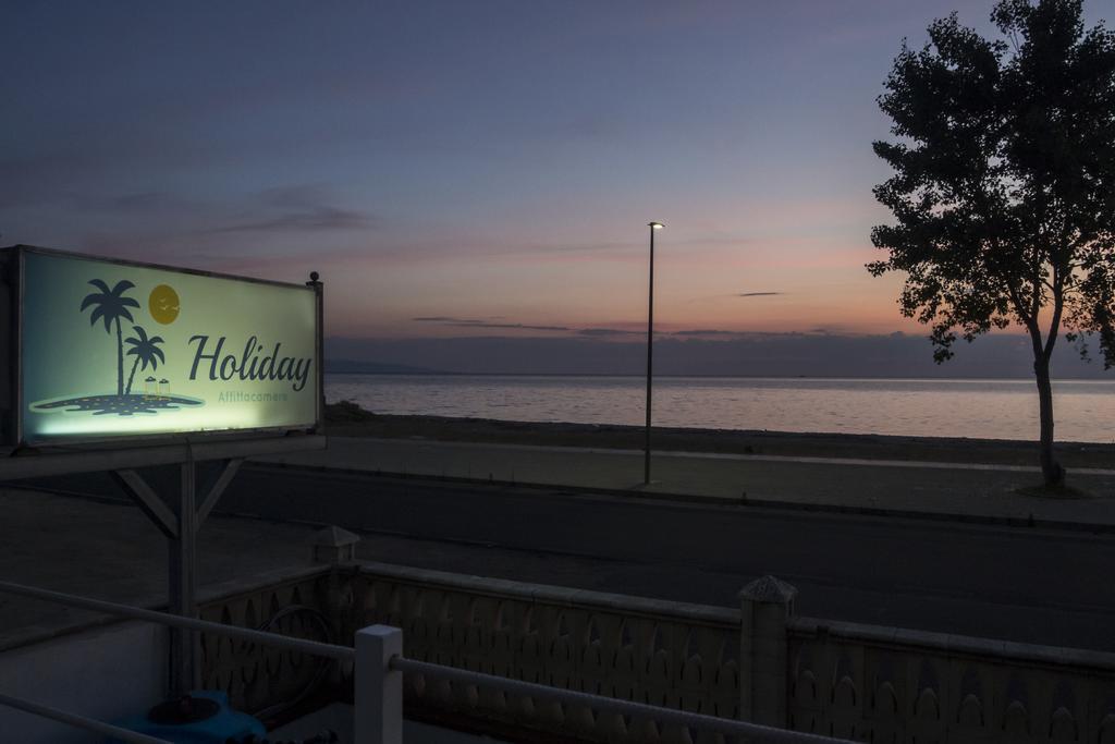 Holiday Affittacamere Corigliano Calabro Exterior foto